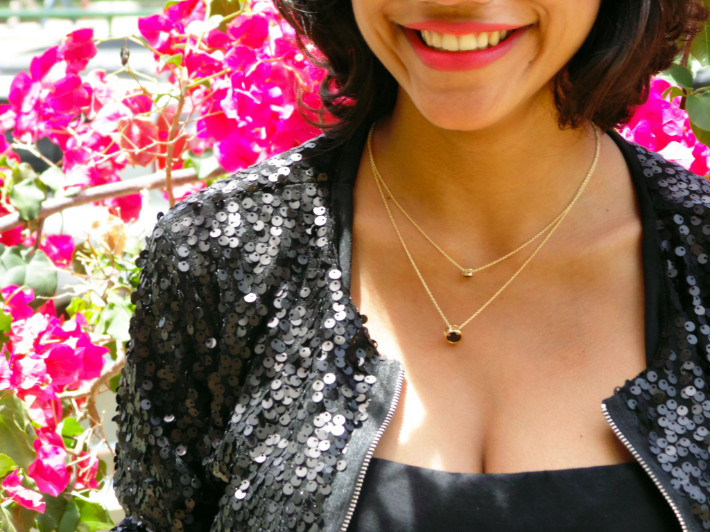 look_do_dia_vestido_preto_branco_casaco_bomber_paetes_candy_flower_4