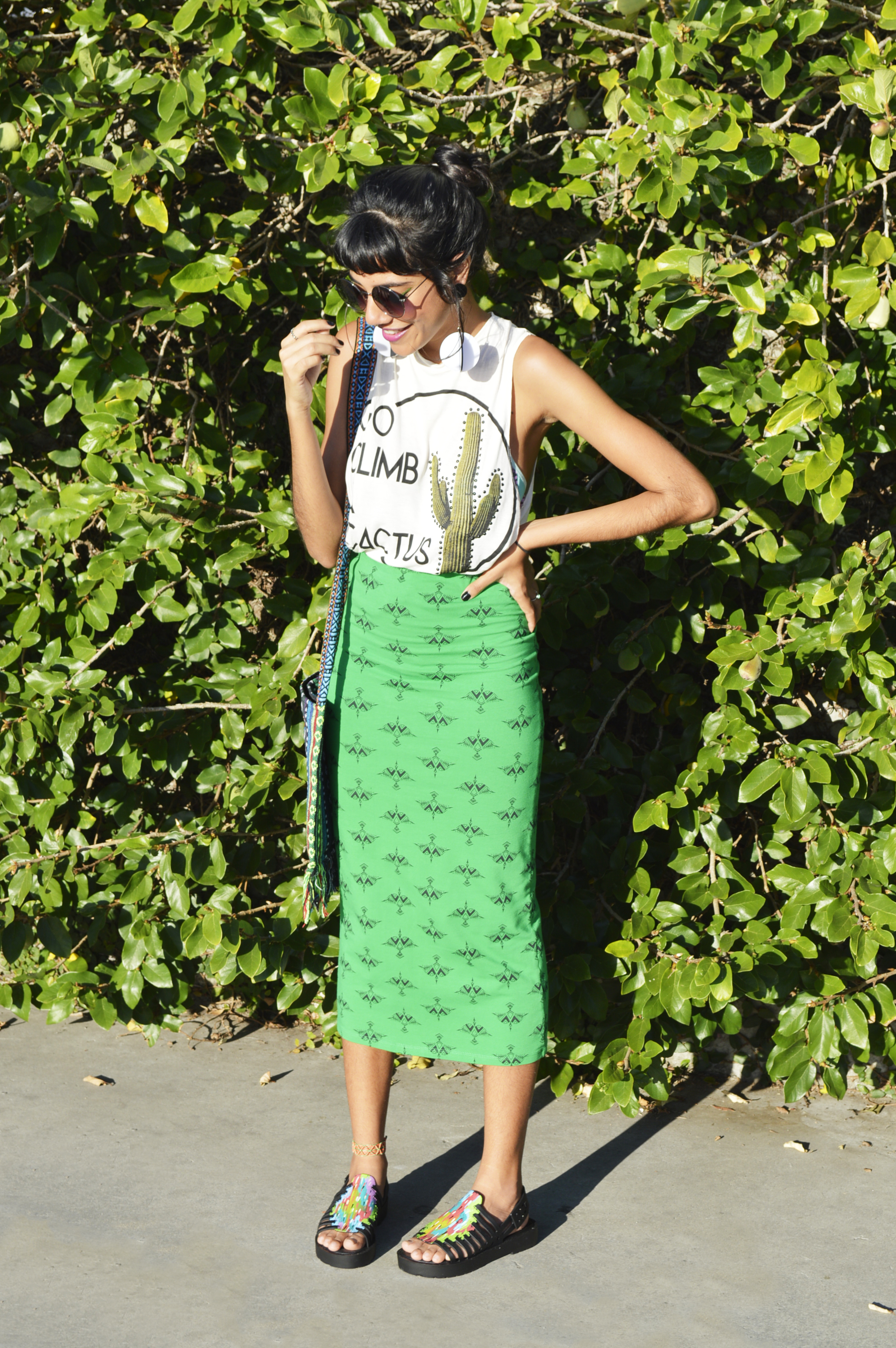 look_saia_midi_farm_oculos_redondo_melissa_hurache_new_gobbi_1